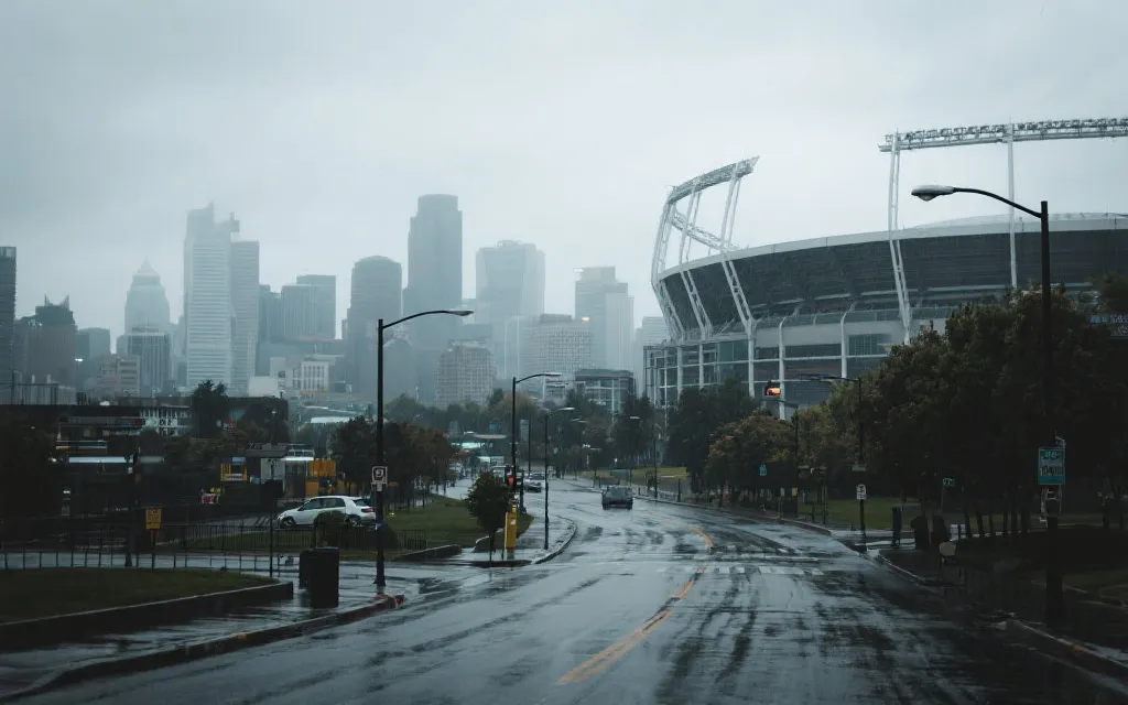 2026世界杯西雅图观赛攻略：给中国球迷的雨城出行实用指南（签证/机票/球场/交通/穿衣）